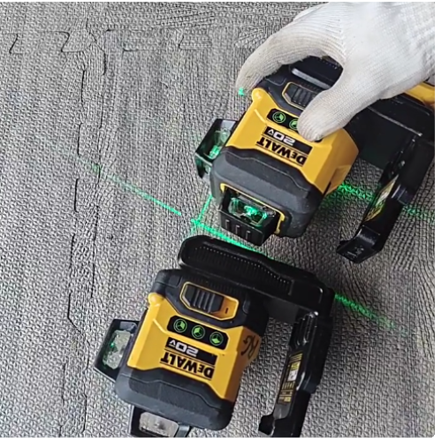 1PCS DeWalt DCLE34031D1 20V XR 3x 360° Compact Green Laser