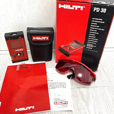 HILTI PD30 Laser Distance Range Meter PD-30 PD 30 Working with Case , Glasses